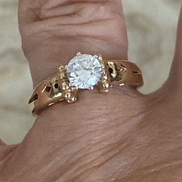 14K Yellow Gold Vintage Custom Engagement Ring 1 Carat CZ Solitaire - Picture 3 of 8